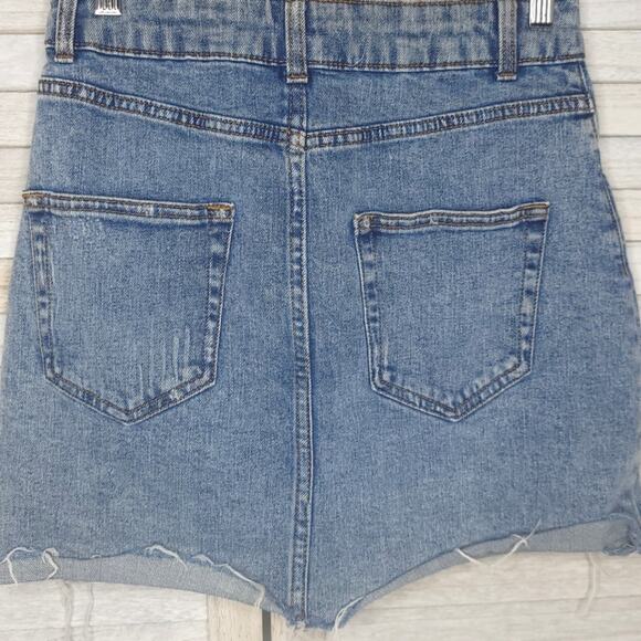 Distressed Short Mini 4 Regular 26 Waist Womens Fray Hem Jean Denim Wild Fable - Picture 3 of 3